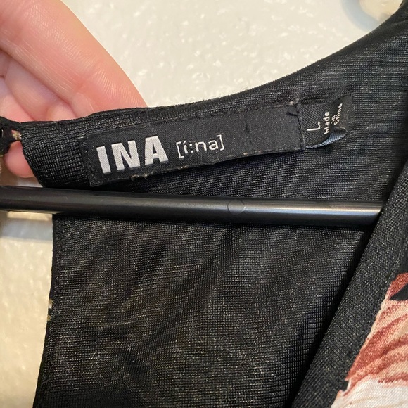 INA Flower Romper - Picture 2 of 4